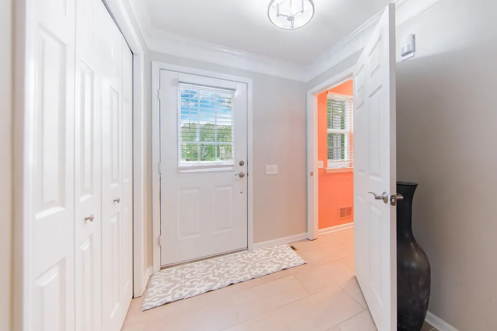 7803 Hampton Court Ypsilanti Charter Township MI 48197