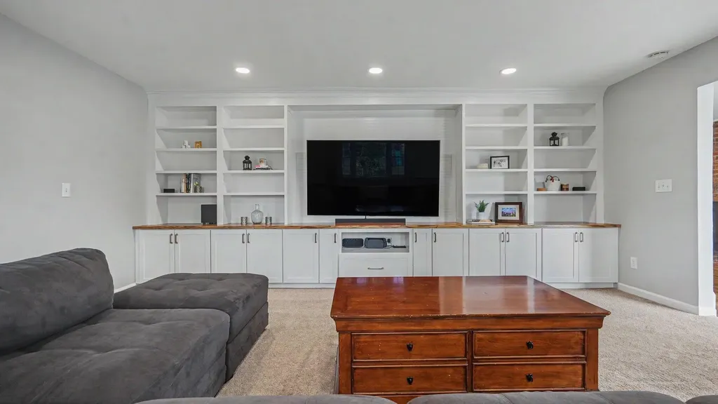 3702 Meadow Lane Lodi Township MI 48176