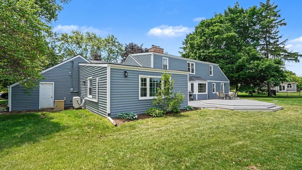 3702 Meadow Lane Lodi Township MI 48176