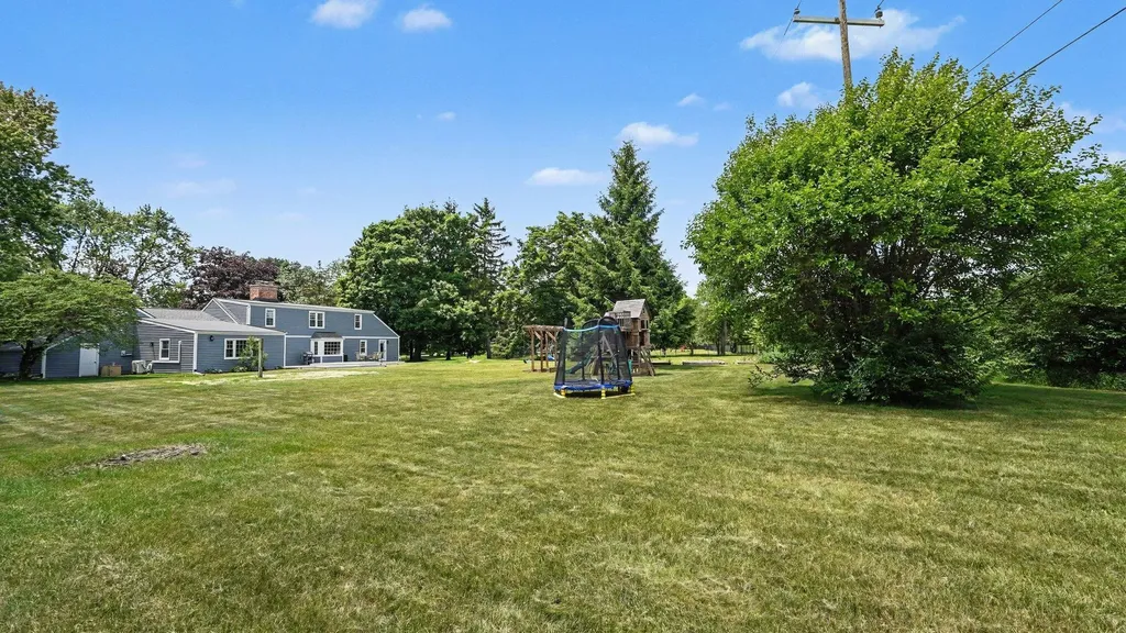 3702 Meadow Lane Lodi Township MI 48176