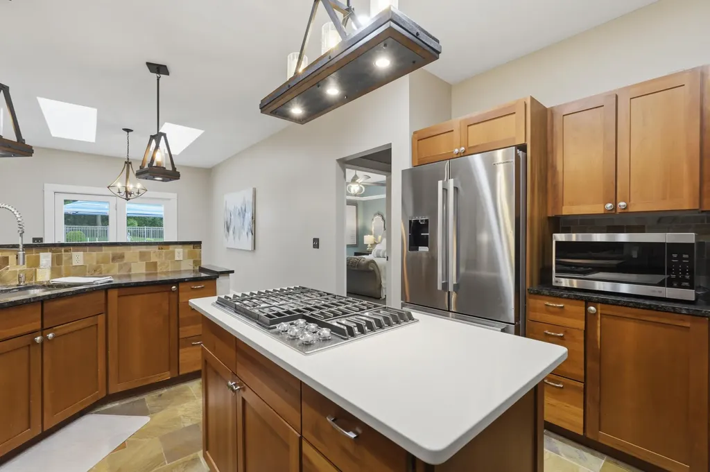 6240 Hiawatha Road Hamburg Township MI 48189