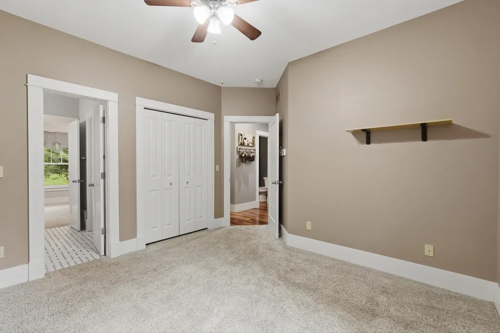 6240 Hiawatha Road Hamburg Township MI 48189