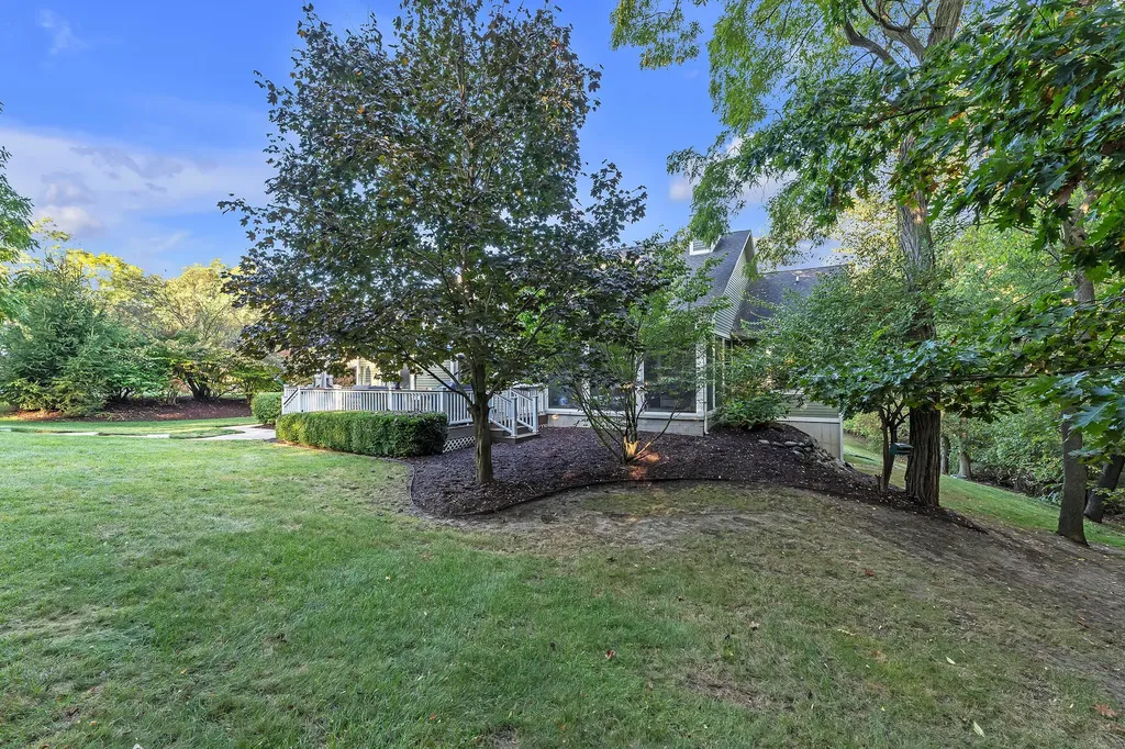 6240 Hiawatha Road Hamburg Township MI 48189