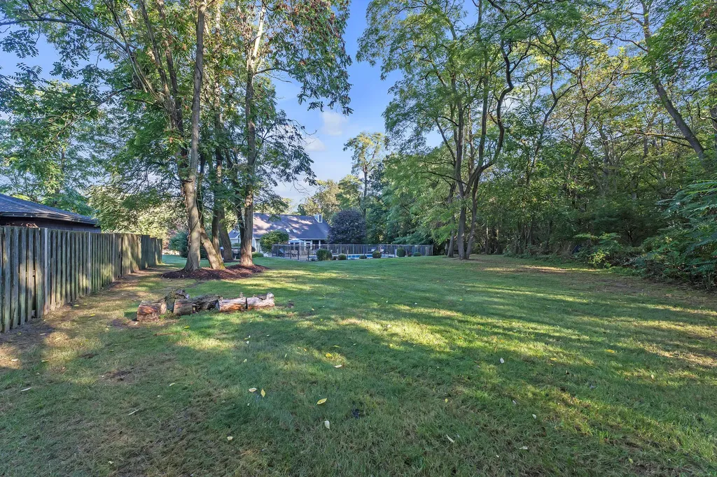 6240 Hiawatha Road Hamburg Township MI 48189