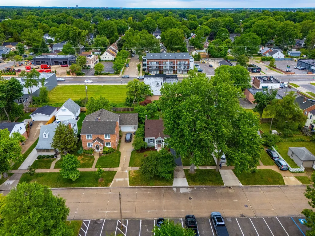 1203 E 2nd Street Royal Oak City MI 48067