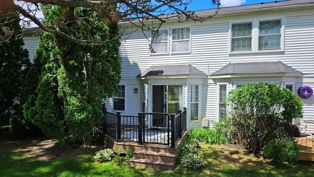 7360 S Kingston Court Westland City MI 48185
