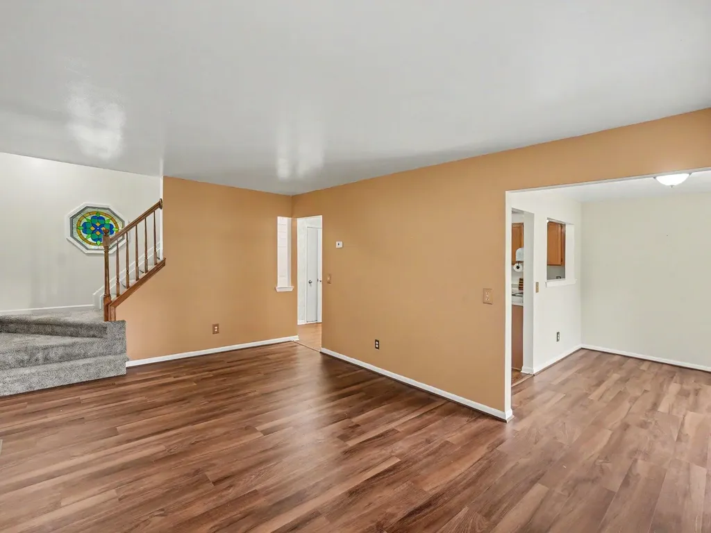 7360 S Kingston Court Westland City MI 48185