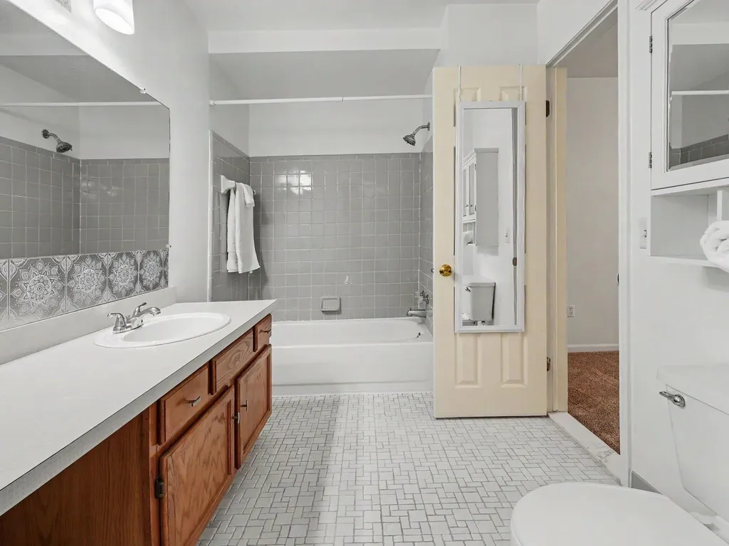 7360 S Kingston Court Westland City MI 48185