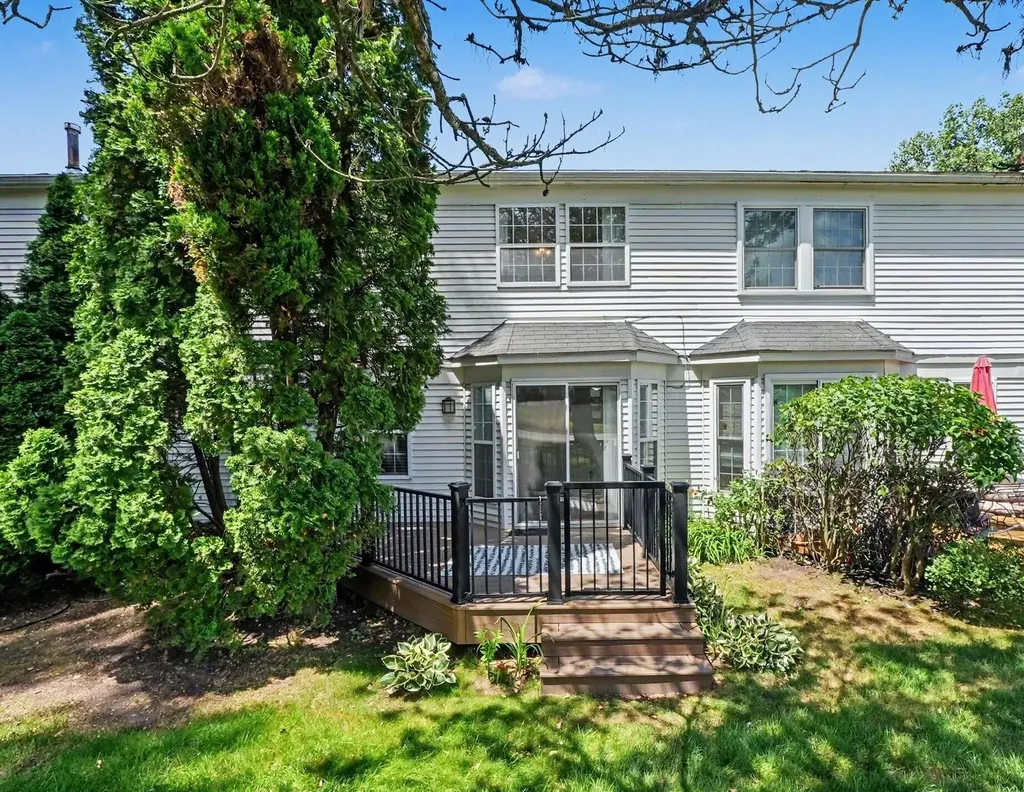 7360 S Kingston Court Westland City MI 48185