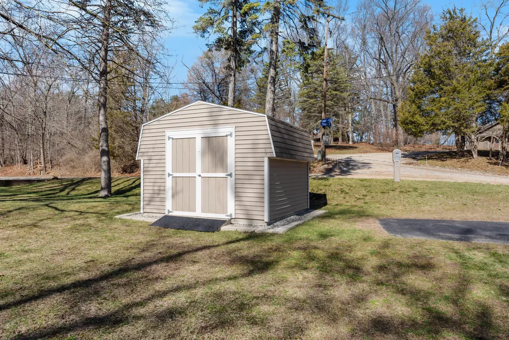 11159 W Perch Lake Drive W Somerset Township MI 49233