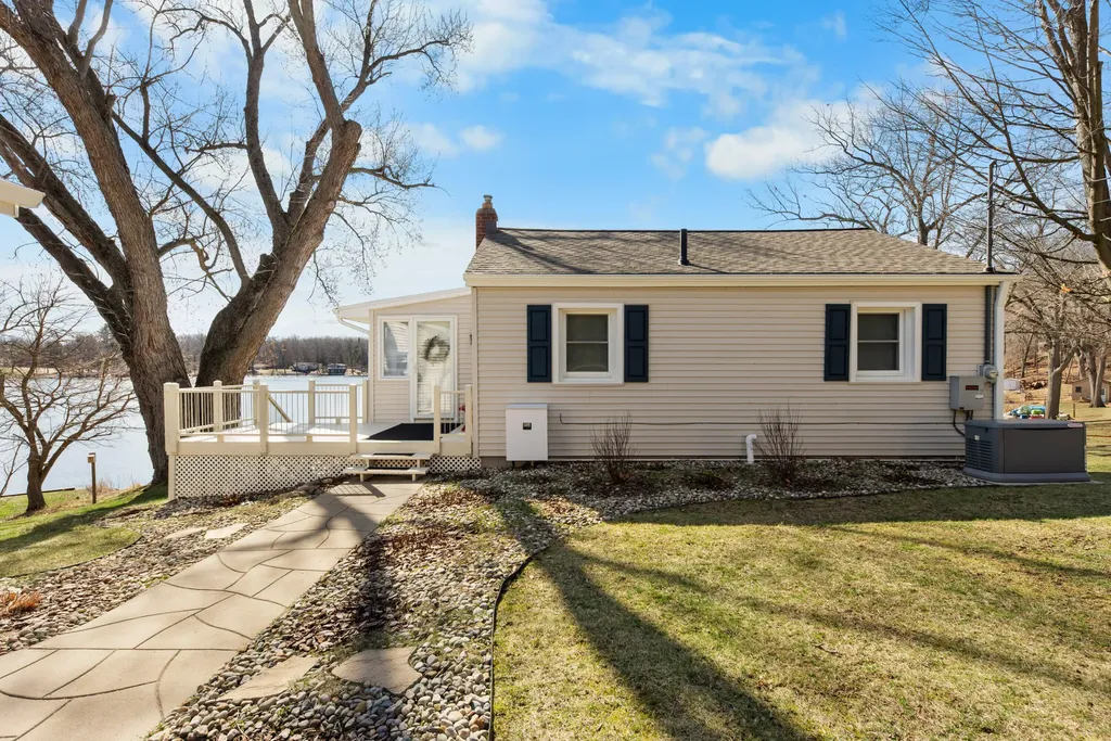 11159 W Perch Lake Drive W Somerset Township MI 49233
