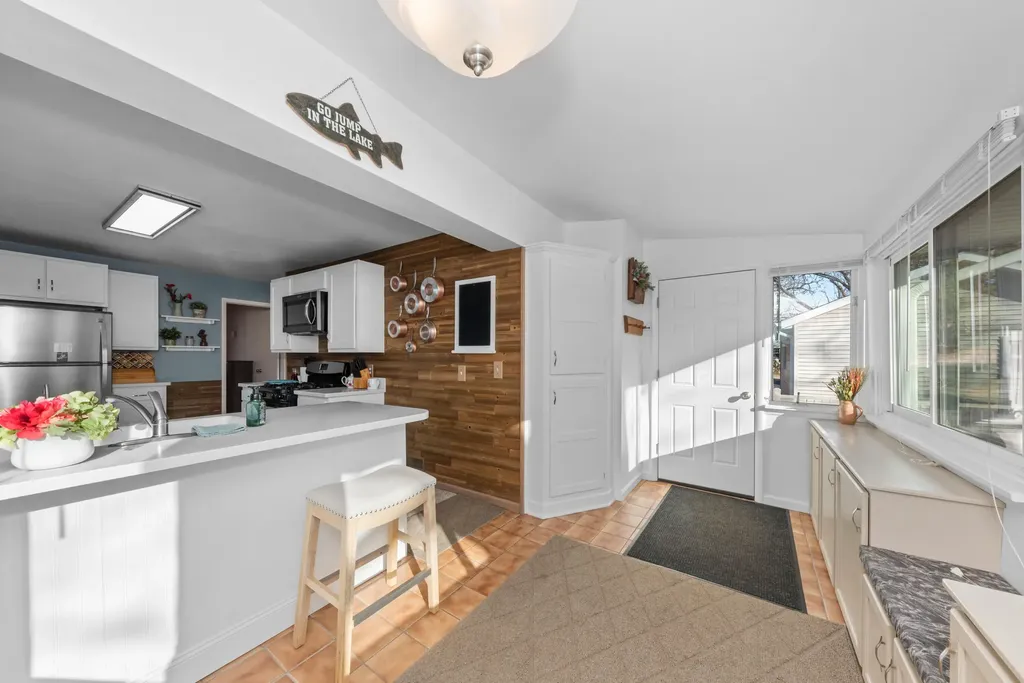 11159 W Perch Lake Drive W Somerset Township MI 49233