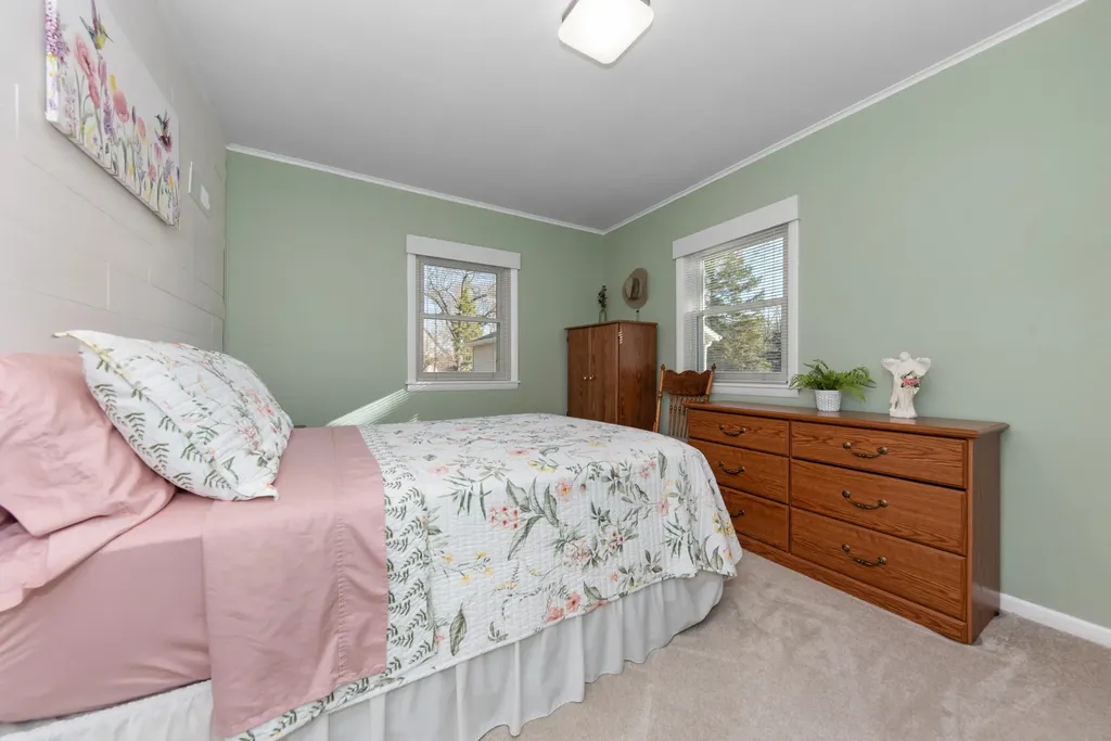 11159 W Perch Lake Drive W Somerset Township MI 49233