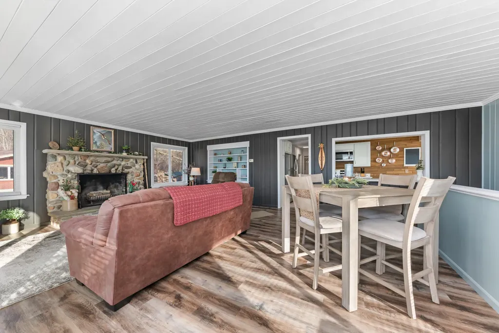 11159 W Perch Lake Drive W Somerset Township MI 49233