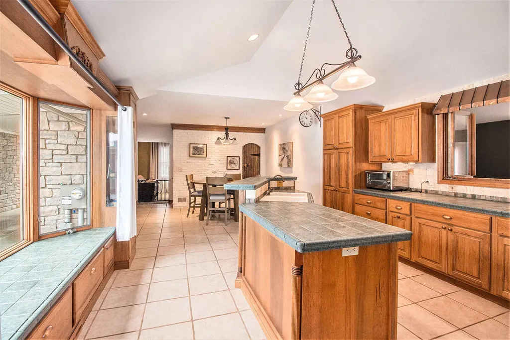 4593 Chippewa Drive Ingham Township MI 48864