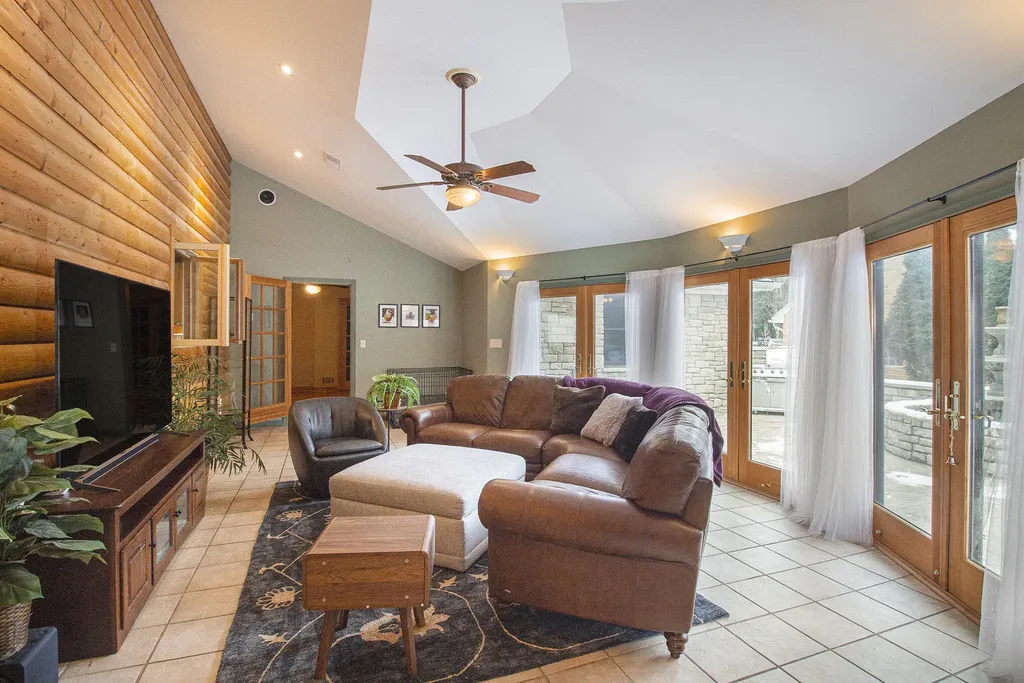 4593 Chippewa Drive Ingham Township MI 48864