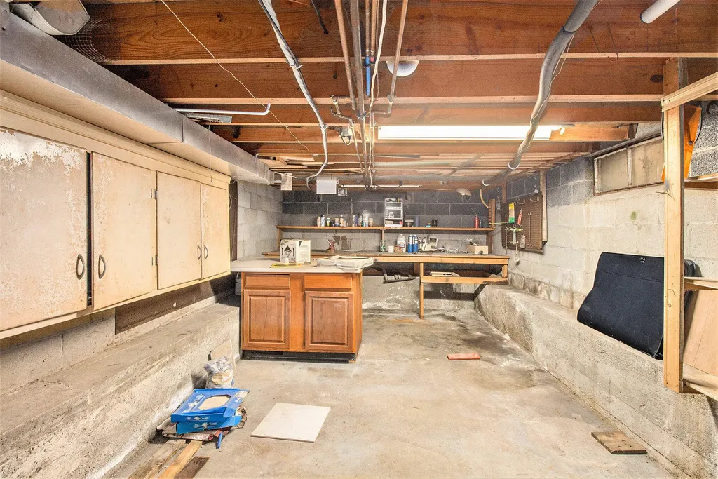 4593 Chippewa Drive Ingham Township MI 48864