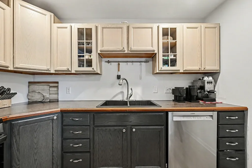 3195 Nordman Road Ann Arbor City MI 48108