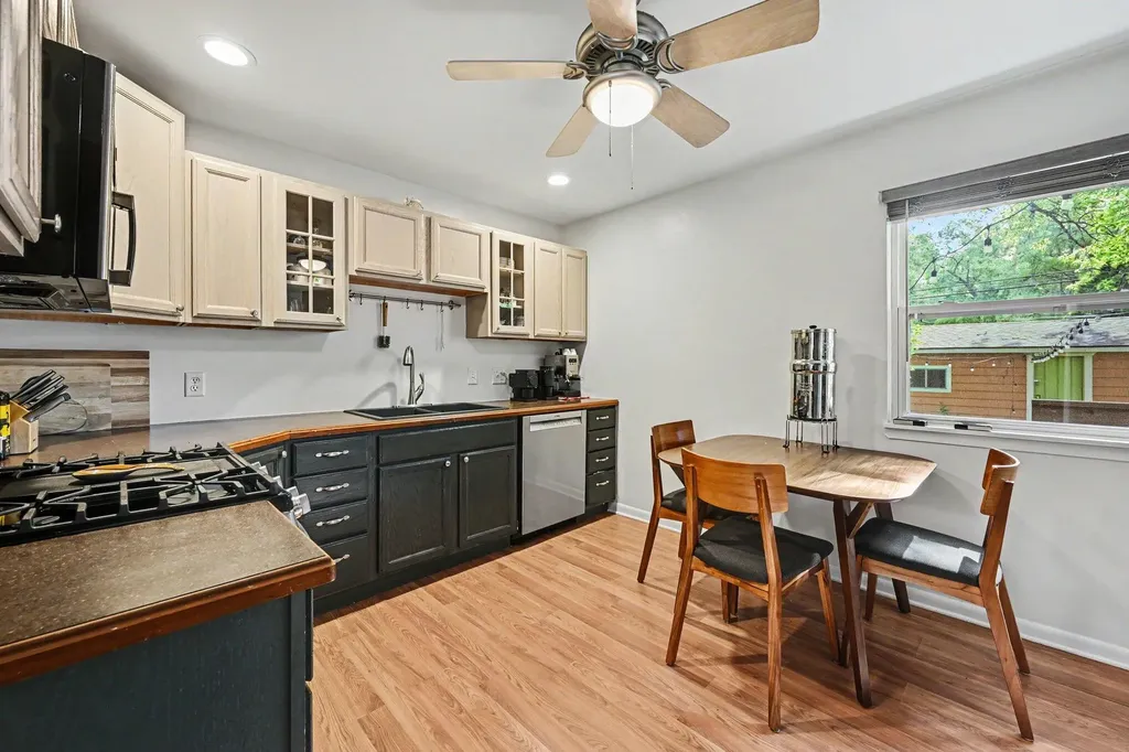 3195 Nordman Road Ann Arbor City MI 48108