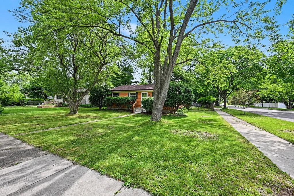 3195 Nordman Road Ann Arbor City MI 48108