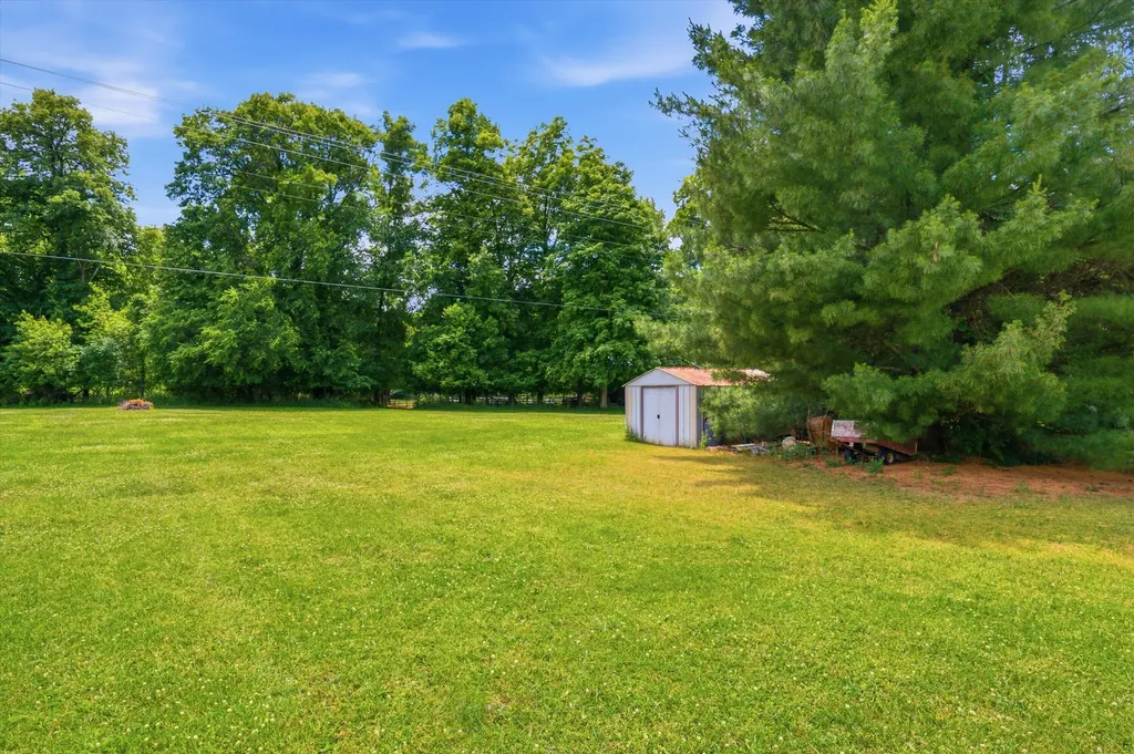 4521 Saline Waterworks Road Lodi Township MI 48176
