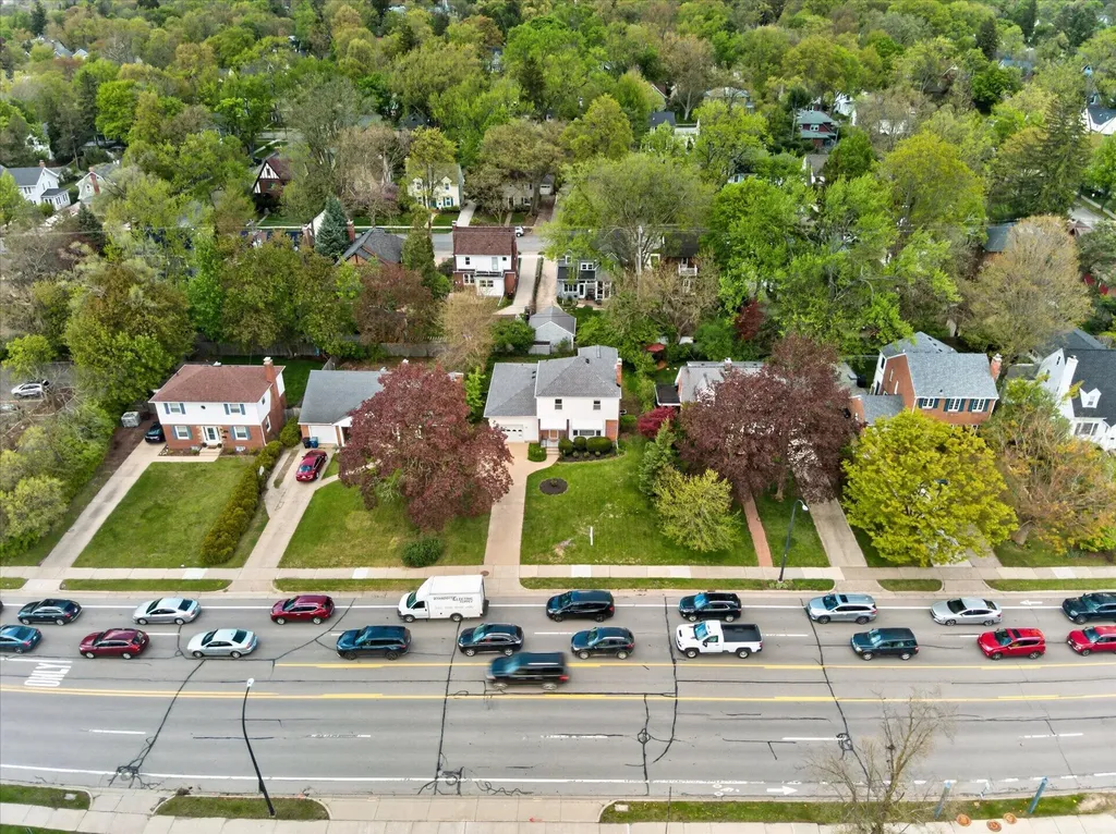 1509 E Stadium Boulevard Ann Arbor City MI 48104