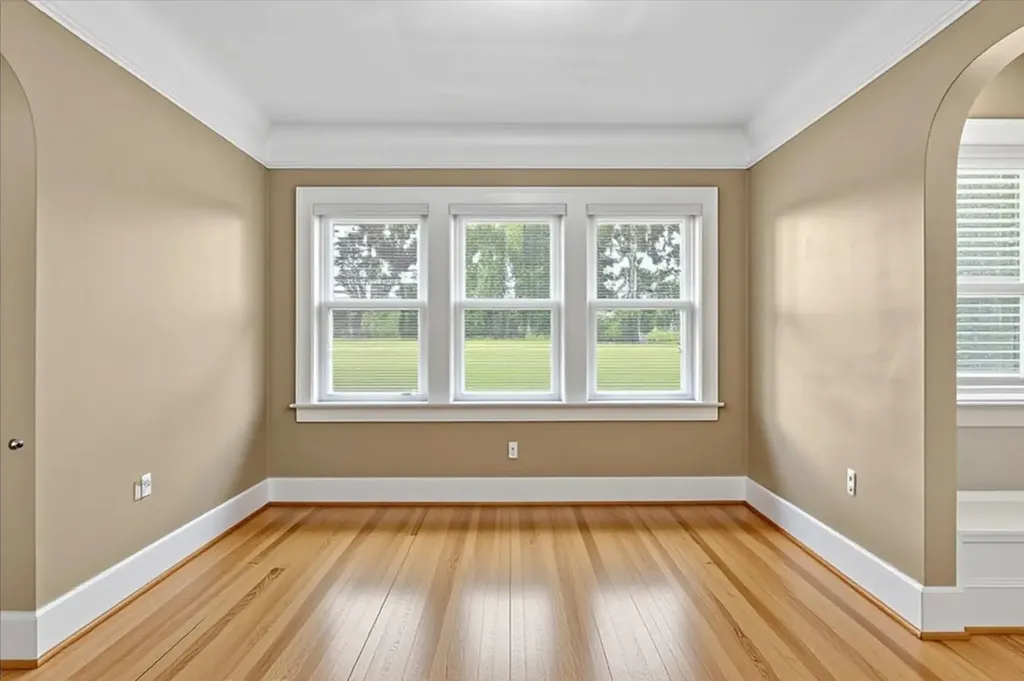 217 E Maryland Avenue Royal Oak City MI 48067