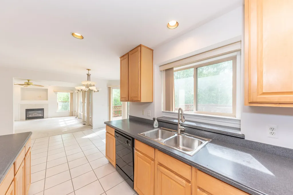 4663 Rosewood Lane West Bloomfield Charter Township MI 48323