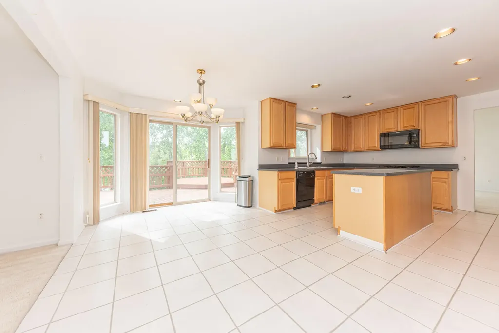 4663 Rosewood Lane West Bloomfield Charter Township MI 48323