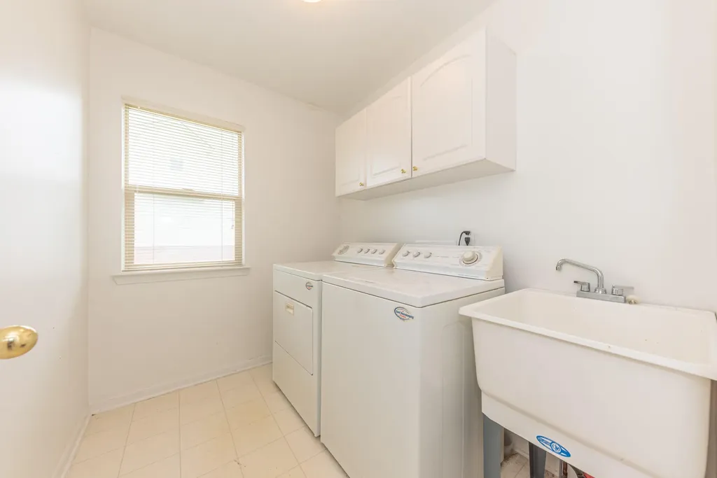 4663 Rosewood Lane West Bloomfield Charter Township MI 48323