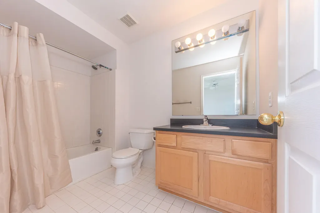 4663 Rosewood Lane West Bloomfield Charter Township MI 48323