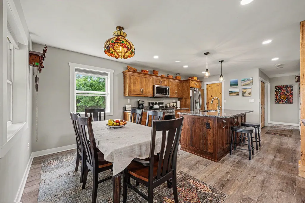 15303 Seymour Road Waterloo Township MI 49240
