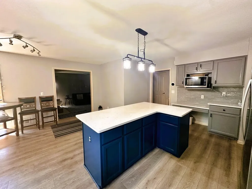2101 Stonebridge Way Canton Charter Township MI 48188