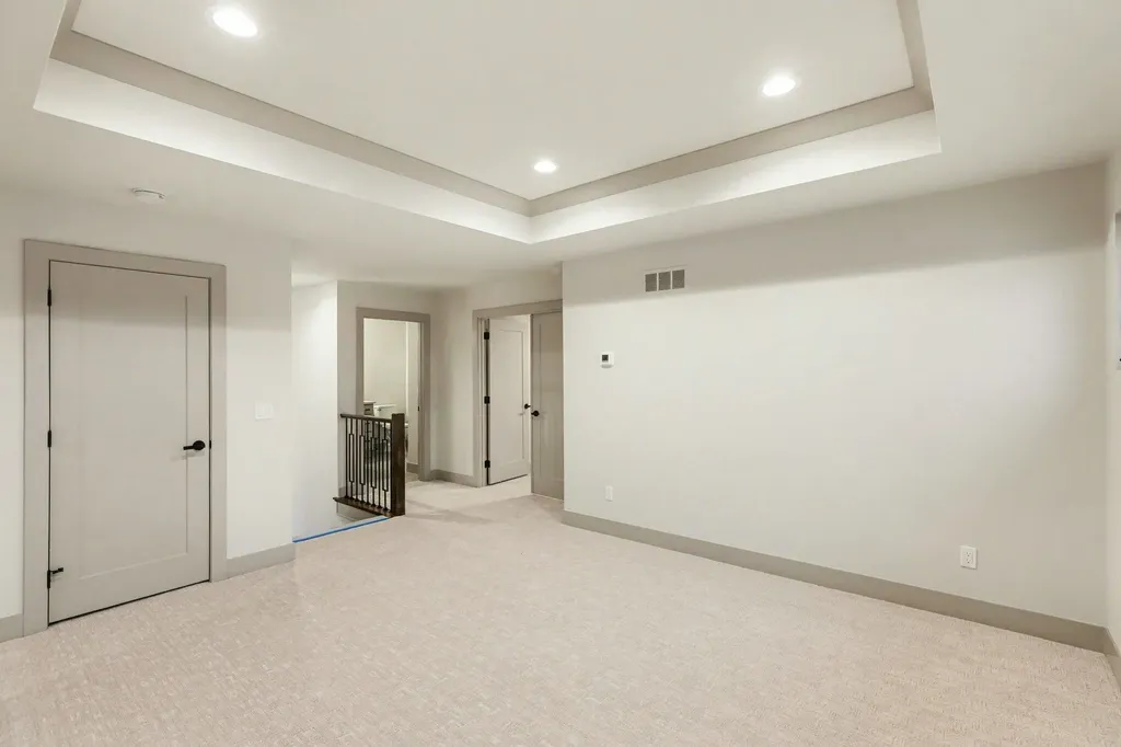 57572 Meadowridge Drive Washington Township MI 48094