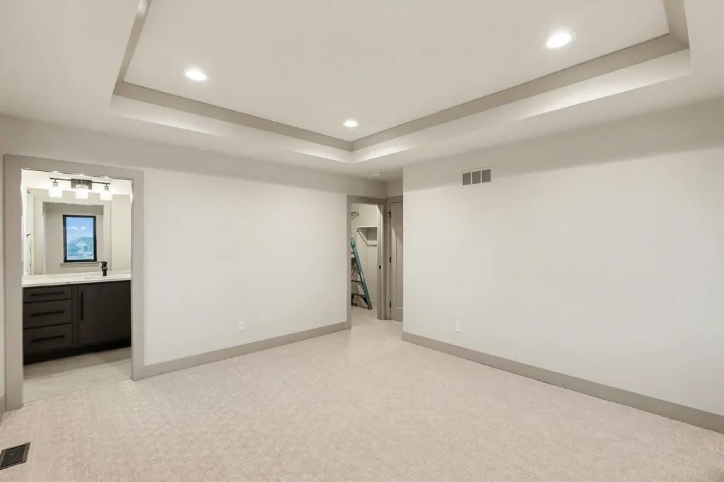 57572 Meadowridge Drive Washington Township MI 48094