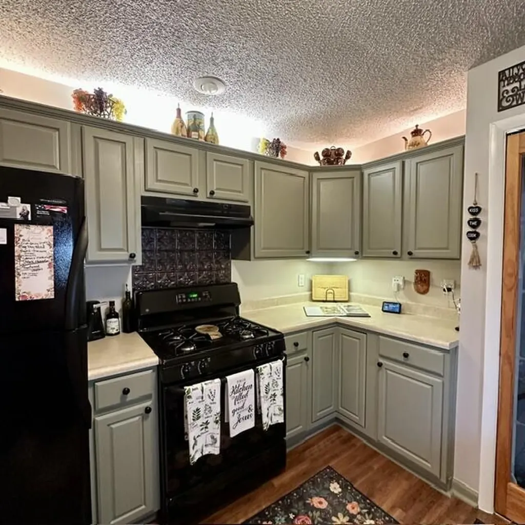 14031 Longtin Street Southgate City MI 48195