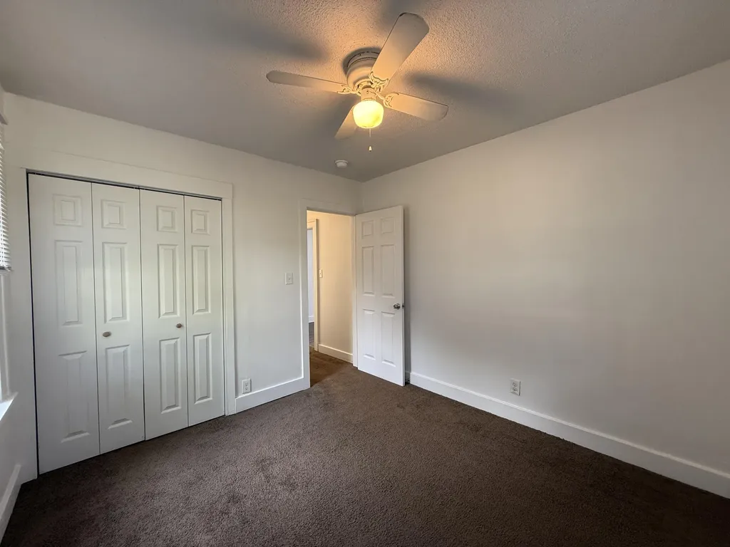 427 Glenwood Avenue Ypsilanti Charter Township MI 48198