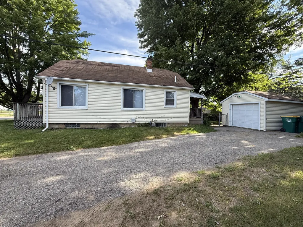 427 Glenwood Avenue Ypsilanti Charter Township MI 48198