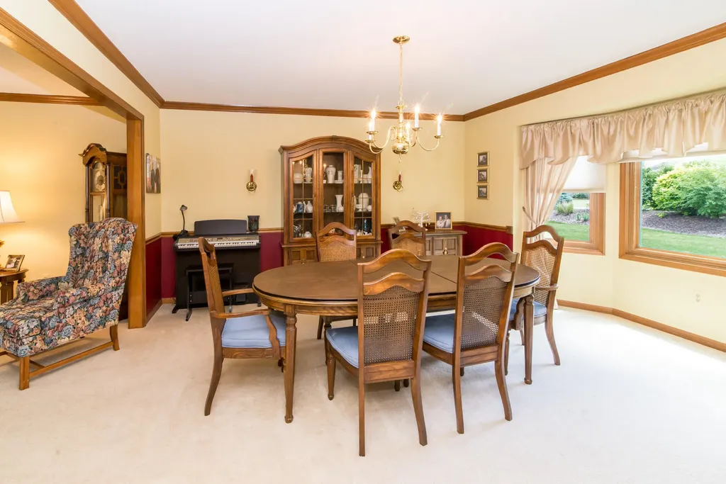 37155 Muirfield Drive Livonia City MI 48152