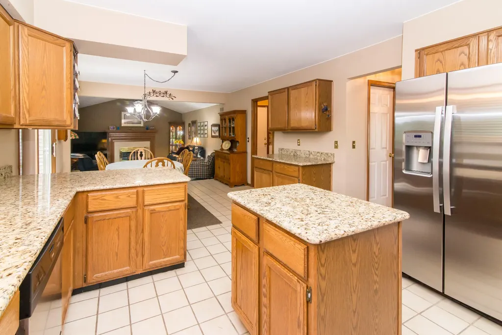37155 Muirfield Drive Livonia City MI 48152