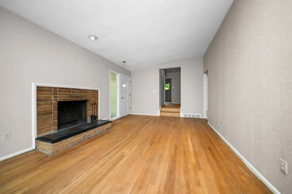 2125 Needham Road Ann Arbor City MI 48104