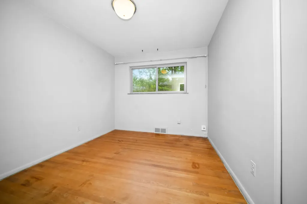 2125 Needham Road Ann Arbor City MI 48104