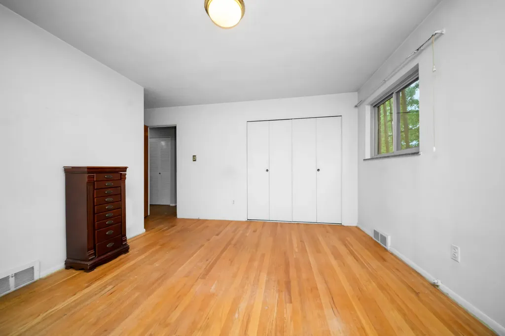 2125 Needham Road Ann Arbor City MI 48104