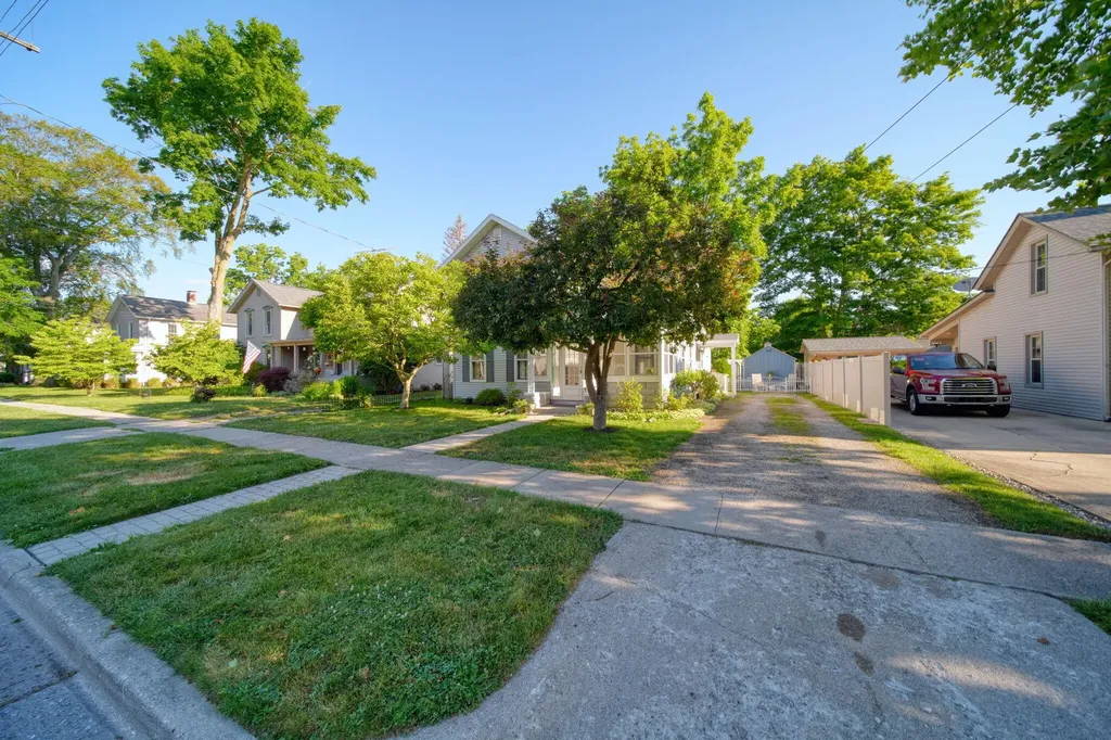 205 W Shawnee Street Tecumseh City MI 49286