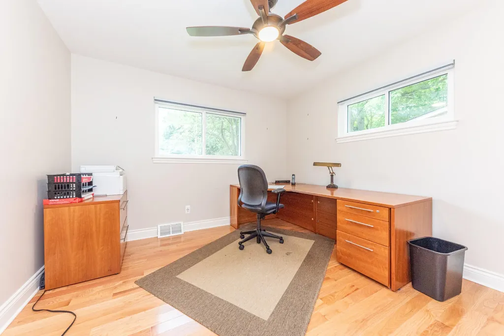 641 Louise Drive Ann Arbor City MI 48103