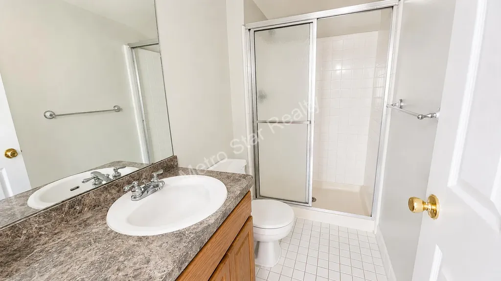 31548 Orchard Creek Farmington Hills City MI 48334