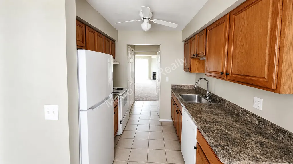31548 Orchard Creek Farmington Hills City MI 48334