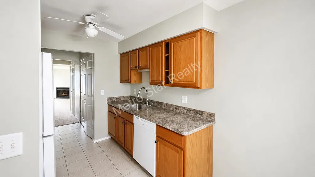 31548 Orchard Creek Farmington Hills City MI 48334