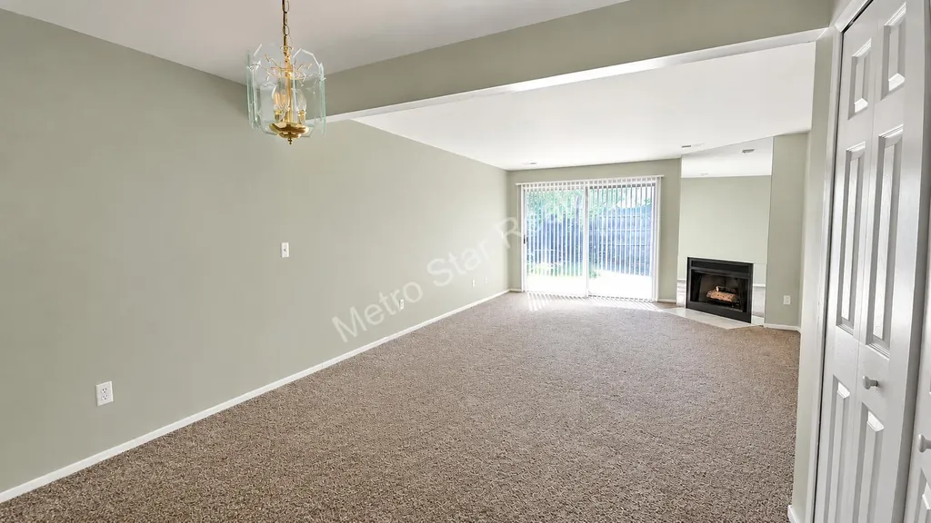 31548 Orchard Creek Farmington Hills City MI 48334