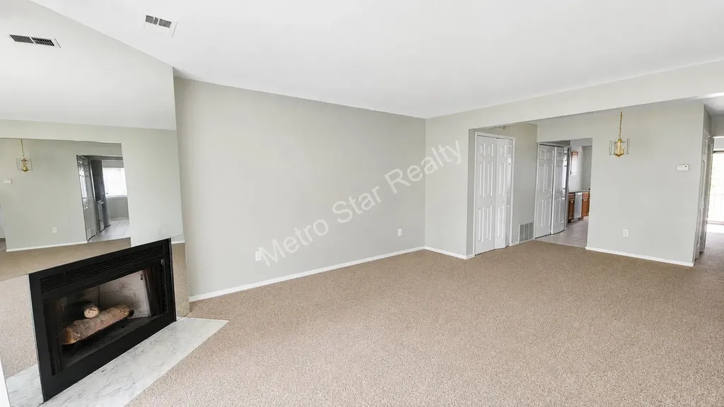 31548 Orchard Creek Farmington Hills City MI 48334